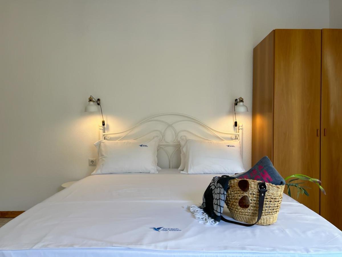 Joseph Village Apartments Fourka Luaran gambar