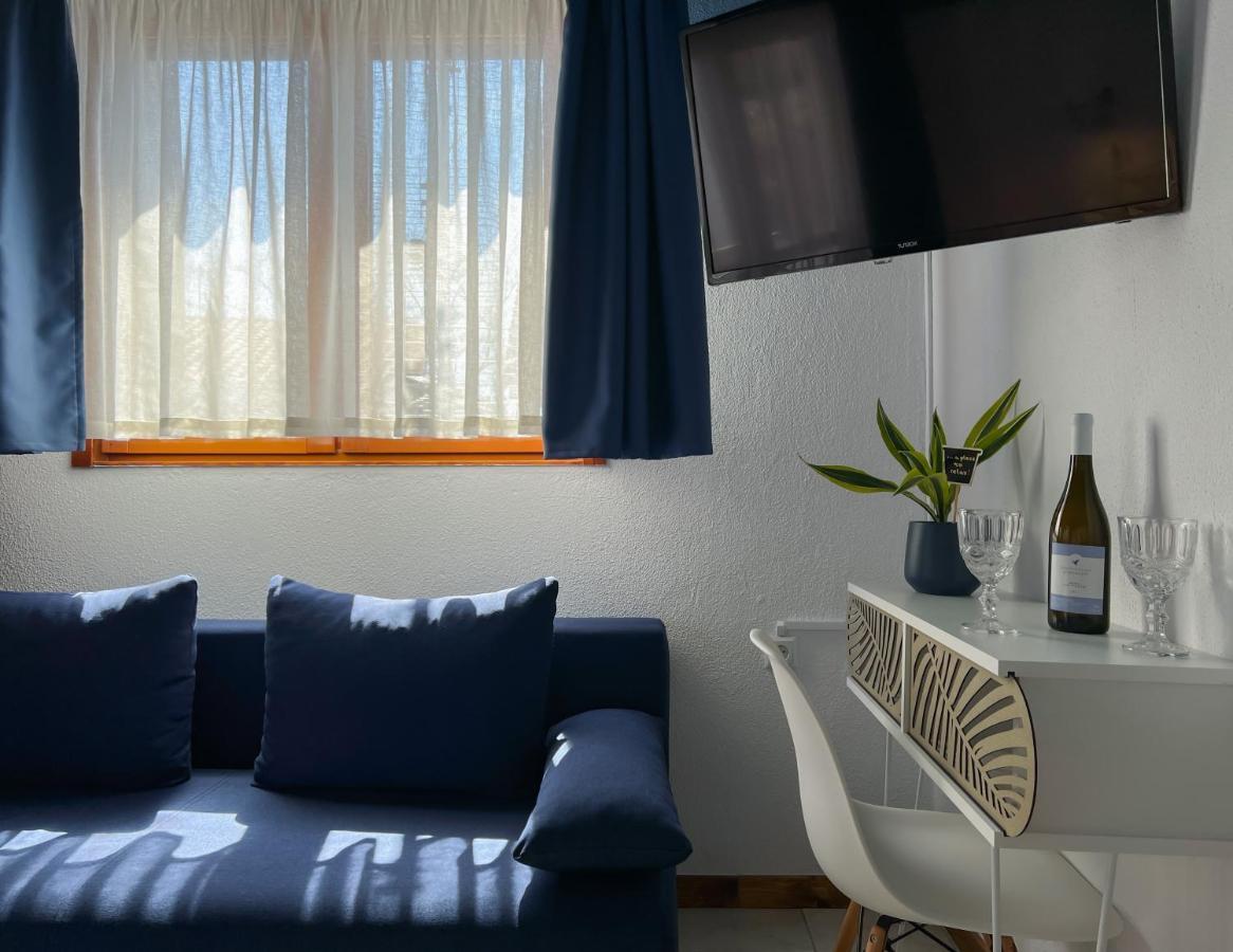 Joseph Village Apartments Fourka Luaran gambar